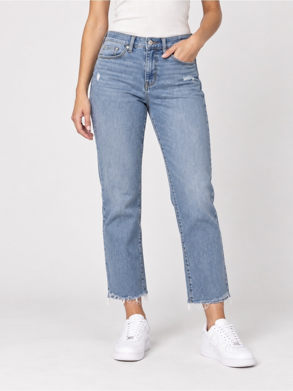sofia by sofia vergara Light Wash High-Rise Cropped Straight Jeans